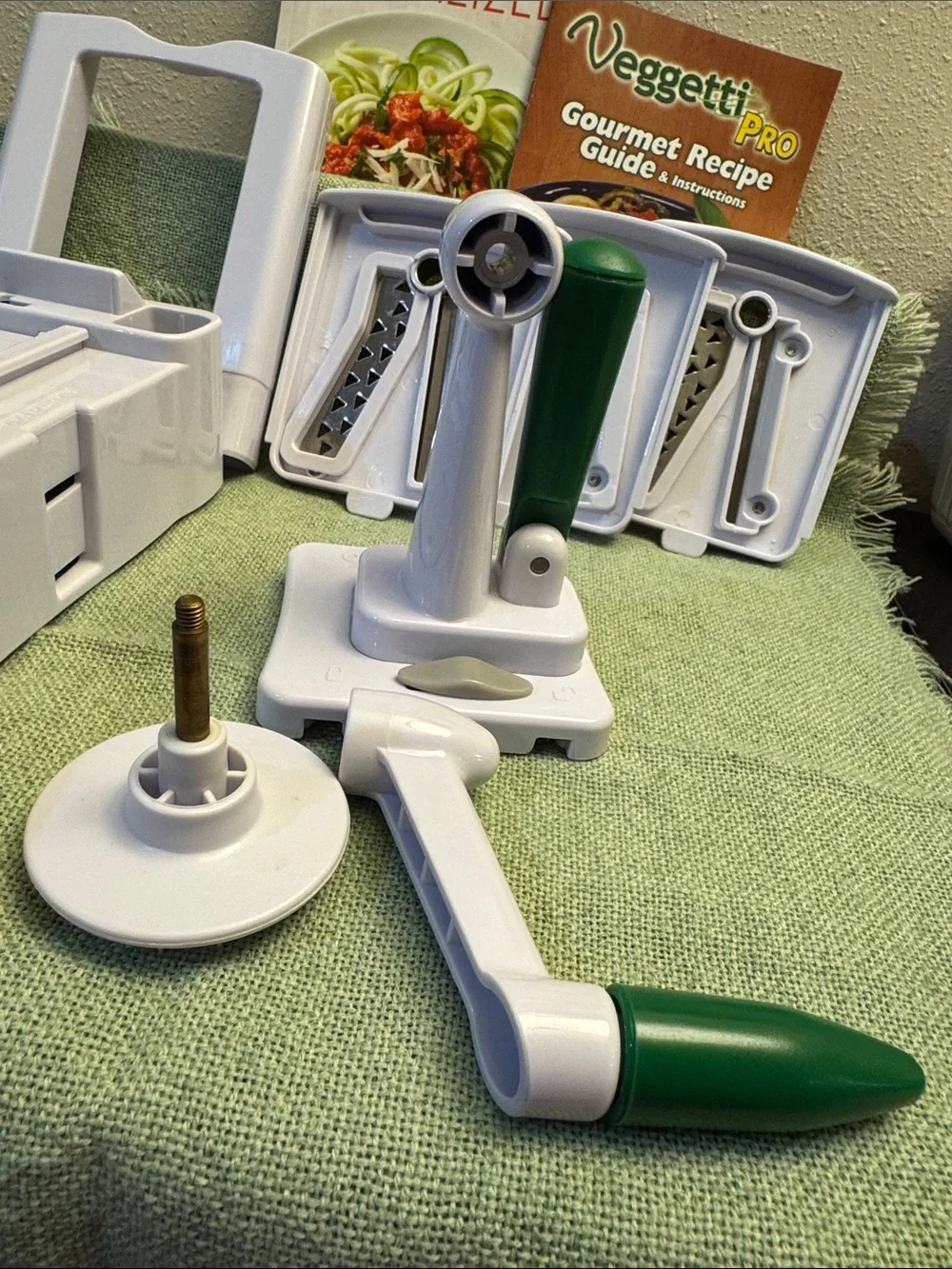 Pro White and Green Vegetable Spiralizer and Like-New Cookbook